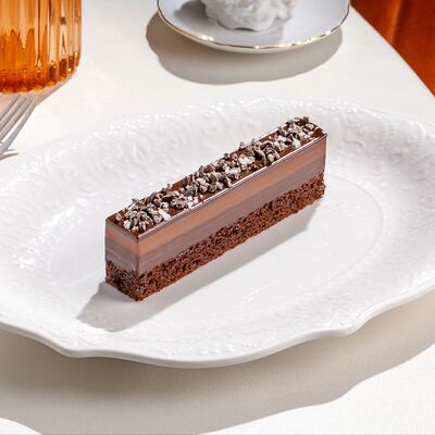 Шоколадный торт с трюфелем в Cristal по цене 950 ₽