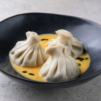 Хинкали с креветками в ODA по цене 1240 ₽