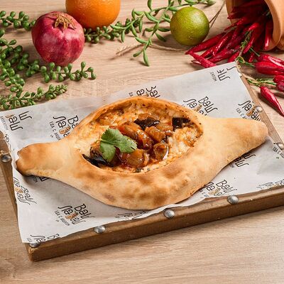 Хачапури с овощами и сыром в Ваш лаваш по цене 790 ₽