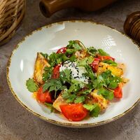 Теплый салат из баклажанов по-азиатскив Чакапули