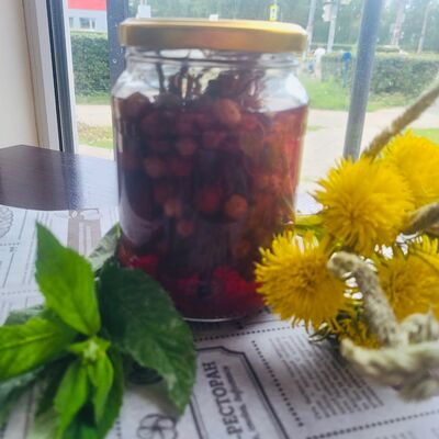 Авторский сбор 2 луговая земляника, душица, чабрец, шалфей в БлинОК! по цене 289 ₽