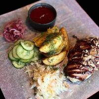 Филе куриное в беконе в Red Klen