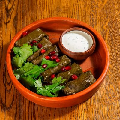 Долма в виноградных листьях в Вах!Хинкали по цене 770 ₽