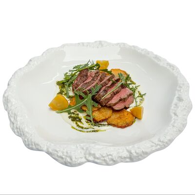 Телятина со сливочно-трюфельным соусом в Жемчужина по цене 1080 ₽