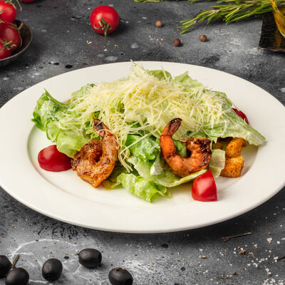 Салат Цезарь с креветками в Пицца Като по цене 790 ₽