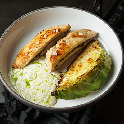 Цыпленок с грибным соусом в Потроха по цене 729