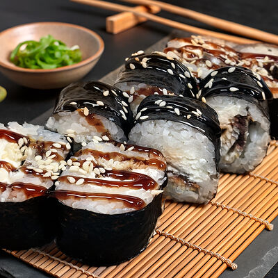 Маки Унаги в Yorokobi по цене 600 ₽