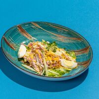 Салат с краковской колбасой в Kiss