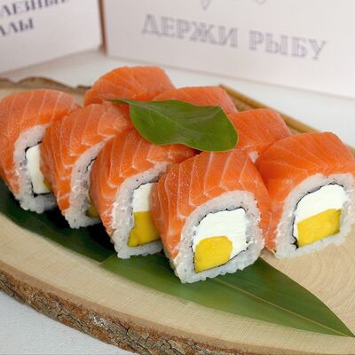 Филадельфия де люкс с манго в Держи рыбу по цене 850