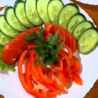Ассорти из свежих овощей в Каприз