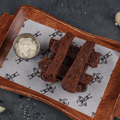 Гренки с чесноком в Руки ВВерх! Бар по цене 350 ₽