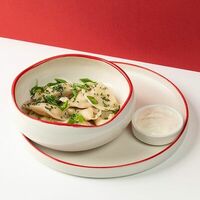 Вареники с картофелем и сметаной в Коржов