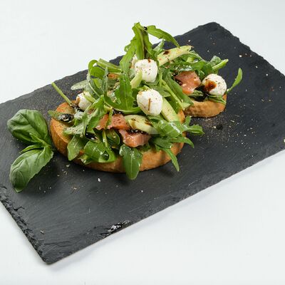 Брускетта с карпаччо из индейки в БамБуши по цене 185