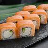 Ролл Филадельфия с авокадо в OMAKASE SUSHI ROLLS по цене 1199