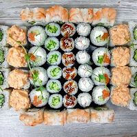Сет Хочу пятницу 50 шт в Umami
