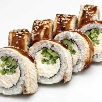 Филадельфия в угре в Лютые роллы по цене 770 ₽