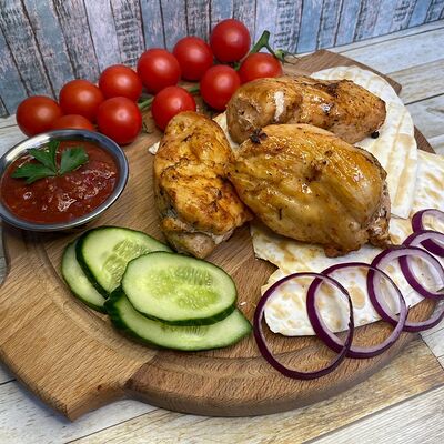 Шашлык из куриного филе в Шау Маст Гоу по цене 549 ₽