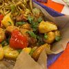 Вок с курицей в кисло-сладком соусе с ананасами и болгарским перцем в Mr.Mao по цене 545