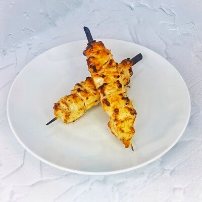 Курица в ореховом соусе в Компот по цене 260 ₽