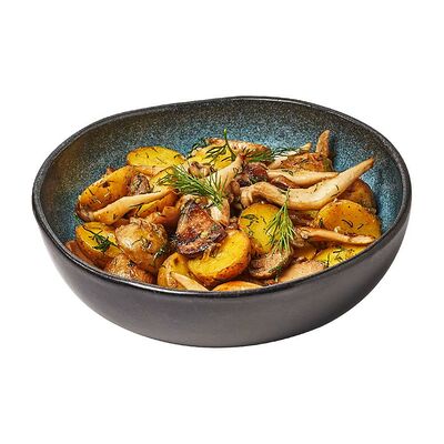 Золотистый картофель с белыми грибами в Ёрш по цене 350