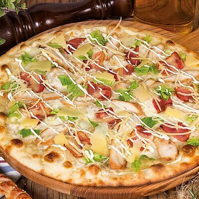 Пицца Цезарь большая в Луиджи & Тосё по цене 429