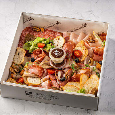Box Мясной L в CHEF'S FOOD BOX по цене 3080 ₽