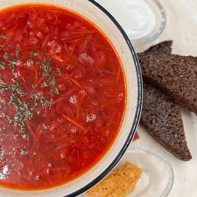 Борщ с гренками в Кафе Тепло по цене 470 ₽