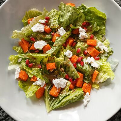 С печеной тыквой и фетой в Молодость по цене 570 ₽