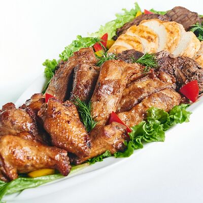 Мясное ассорти в Взяли-Поели по цене 4560 ₽