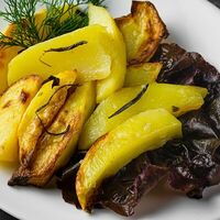 Картофель с розмарином и чесноком в Гостиный дом