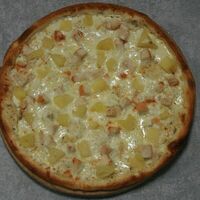 Гавайская 26 см и 35 см в Sushi Yamazaki Pizza