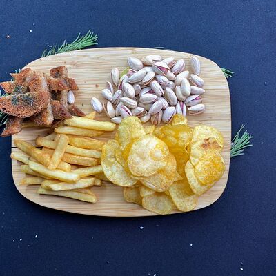 Пивная тарелка Лайт в FoodMood по цене 350 ₽