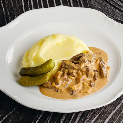 Говядина по-строгановски в Ginza по цене 1990 ₽