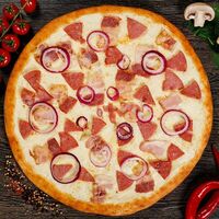 Пицца с беконом и луком в Gi Gi Pizza