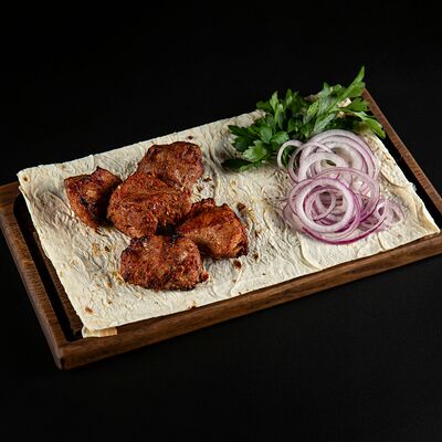 Шашлык из свинины в Mimi по цене 1032 ₽