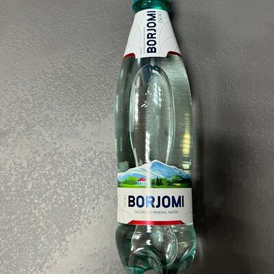 Borjomi минеральная вода в Rav Step Roll по цене 200 ₽