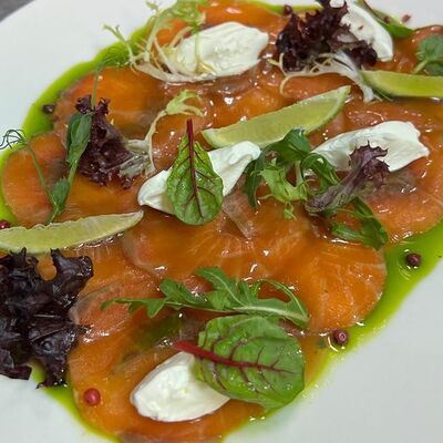 Карпаччо из форелив Чентуриппе по цене 925 ₽