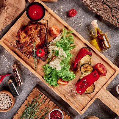 Стейк из шейки свинины мраморнойв Brighton Beach по цене 1400 ₽