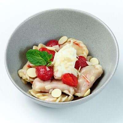 Вареники с клубникой и манго в Гуленьки на Комсомольском по цене 419