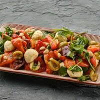 Салат из перца с кедровым орехом в ТОПОР