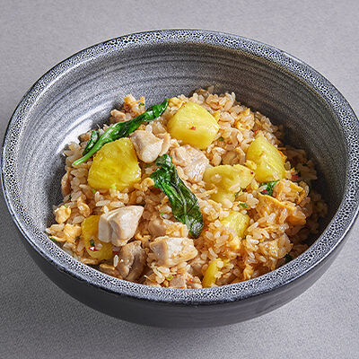 Тайский рис с курицей и ананасом в Шикари по цене 580