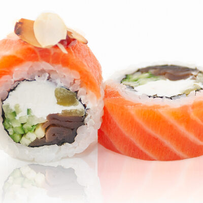 Сяке кампио маки в Sushi House по цене 31 р.