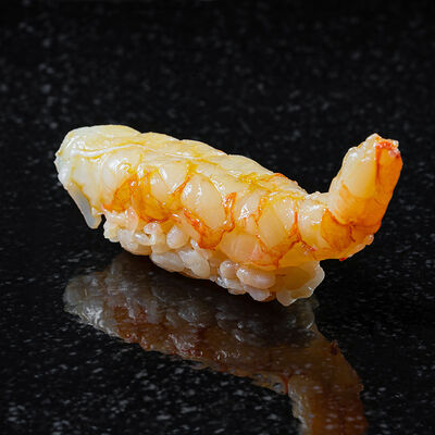 Суши Ака эби в Kappou Hiroki Arakawa по цене 550 ₽