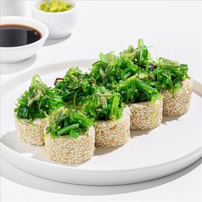 Вегетарианский ролл 1 в SeabasSushi по цене 860 ₽