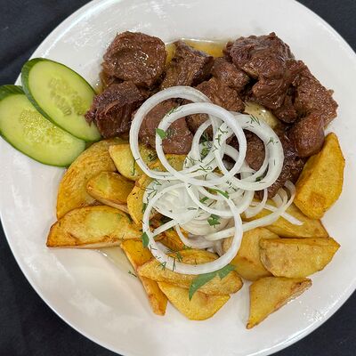 Казан-кебаб в Чойхона Хаким Ака по цене 620 ₽