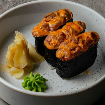 Суши острые с тунцом в Smile по цене 575 ₽