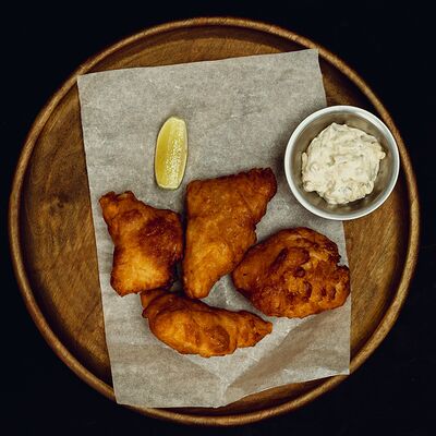 Рыба в панировке в Goodson bar по цене 745 ₽