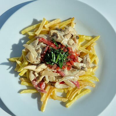 Сковородка со свининойв Рукоста по цене 710 ₽