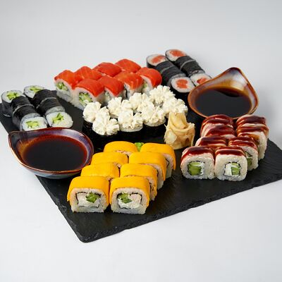 Сет Дружный в Afishasushi по цене 1479