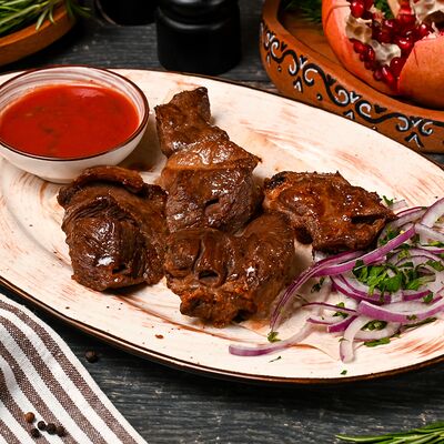 Шашлык из баранины в Keto & Kote Грузинская кухня по цене 1235 ₽